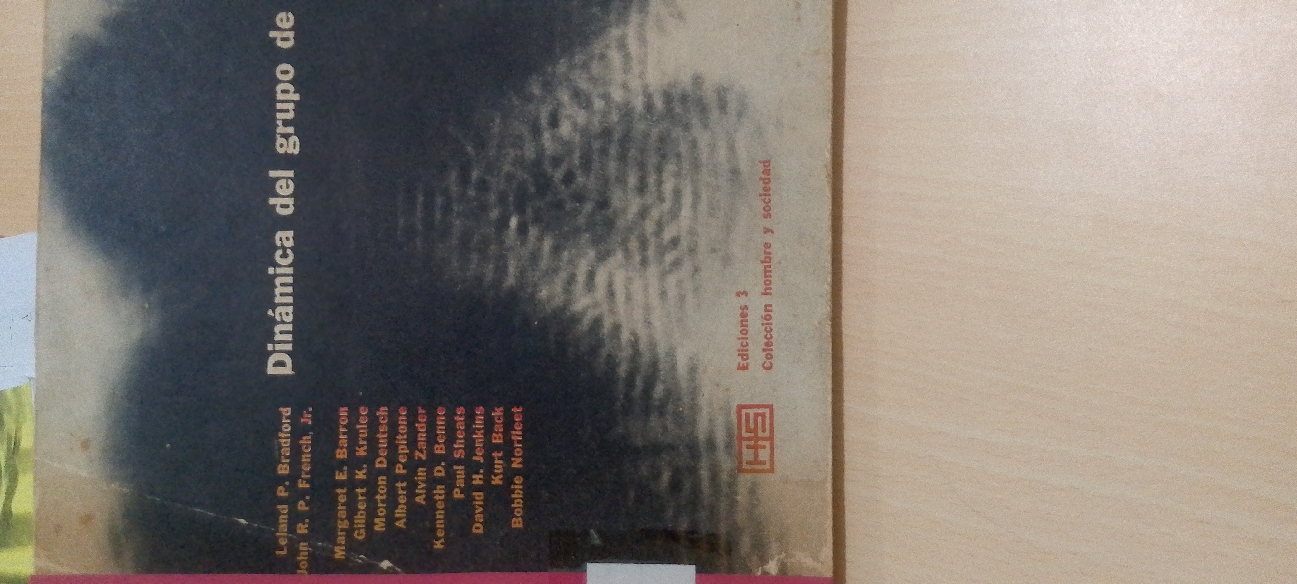 Portada de Dinámica del grupo de discusión