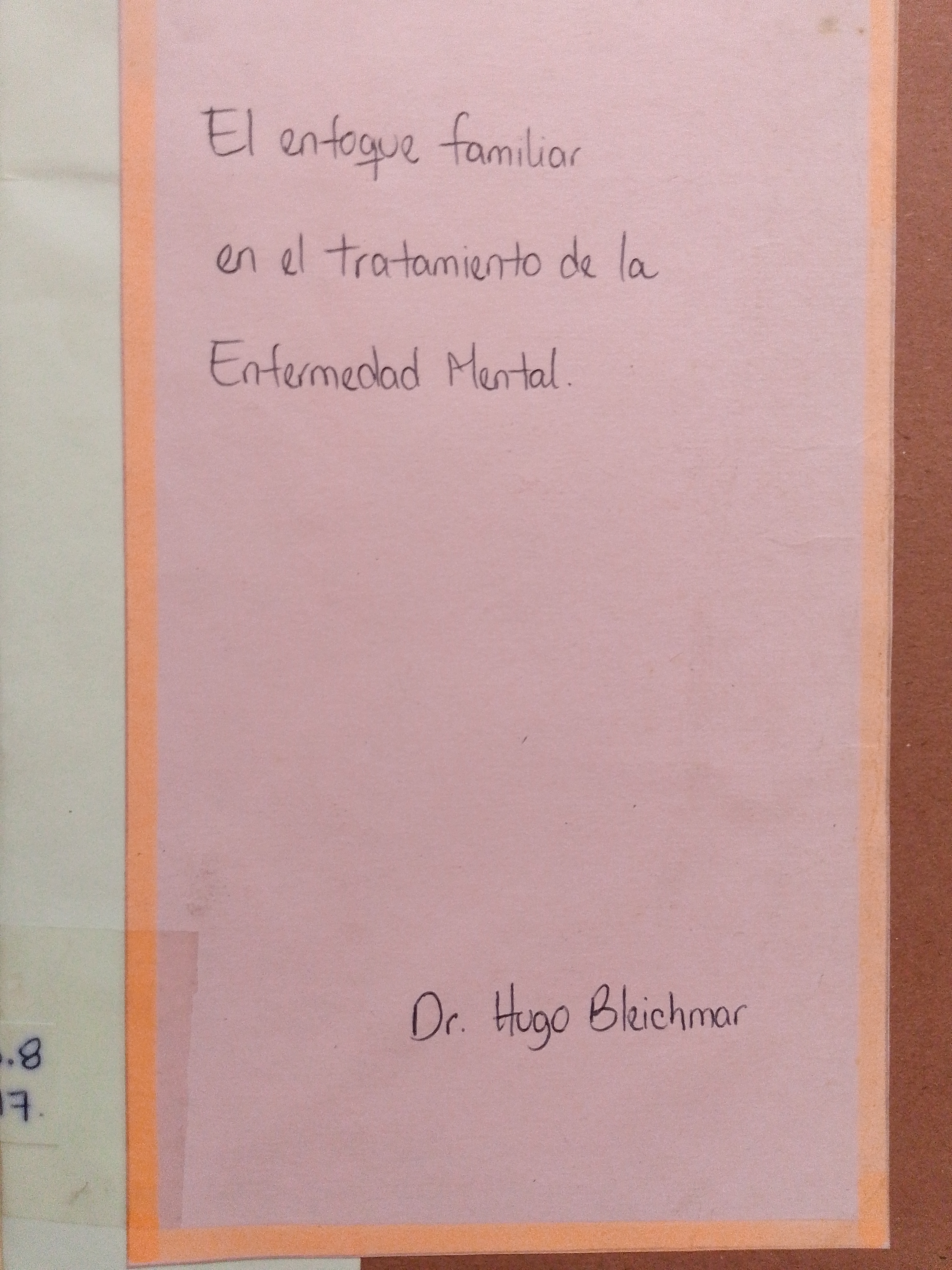 Portada de El enfoque familiar en el tratamiento de la enfermedad mental