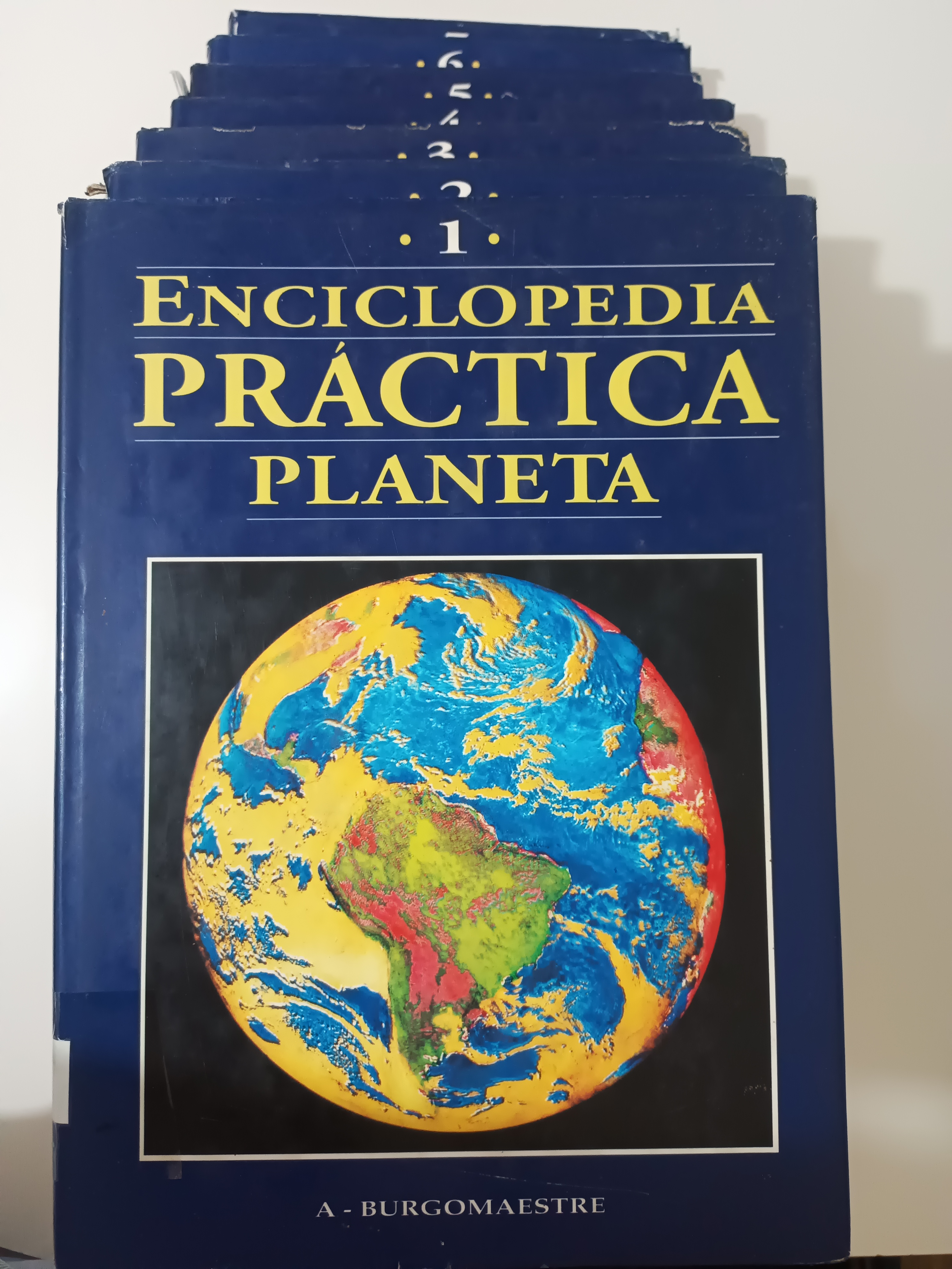 Portada de Enciclopedia Práctica Planeta