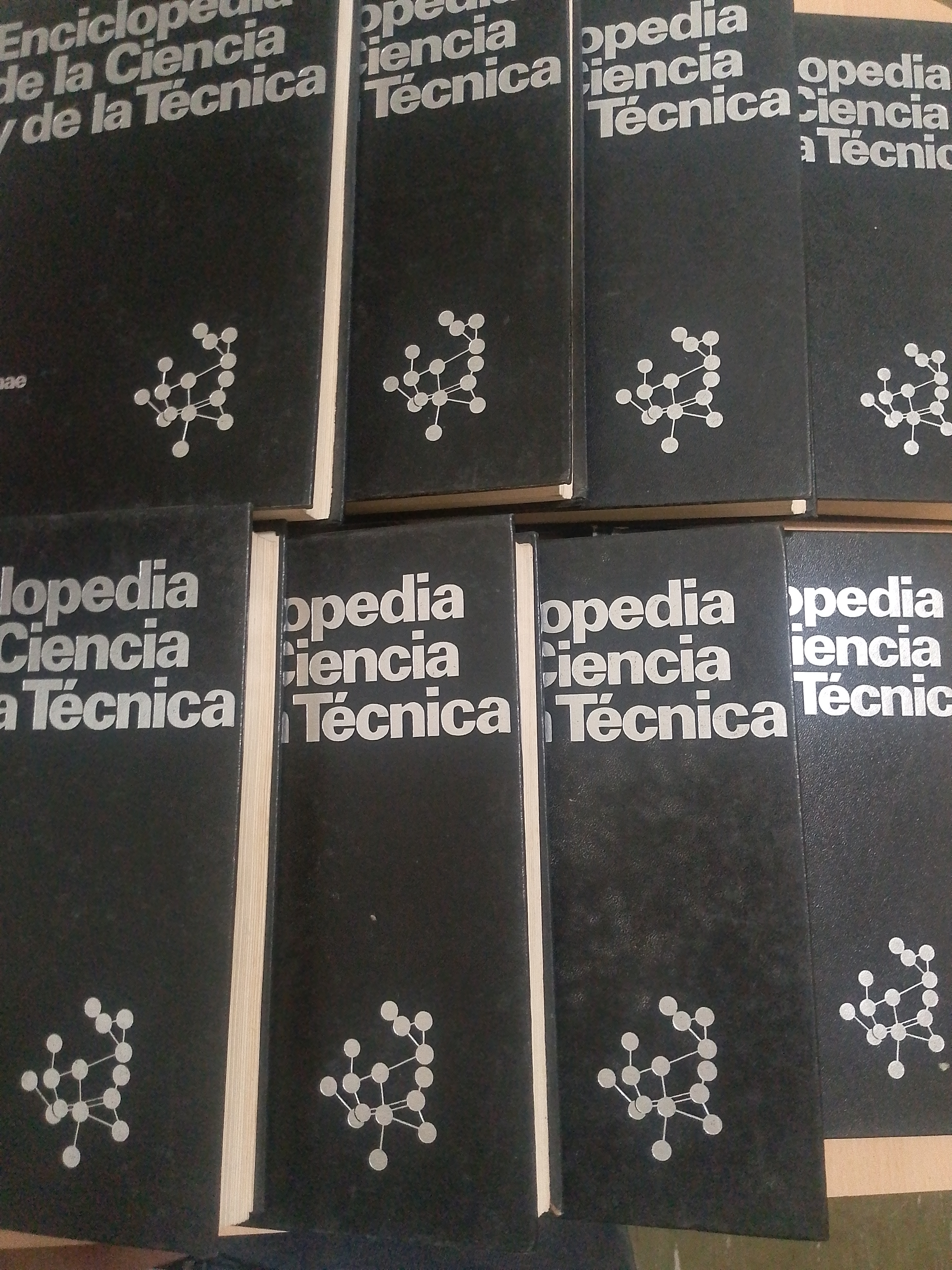 Portada de Enciclopedia de la ciencia y de la técnica