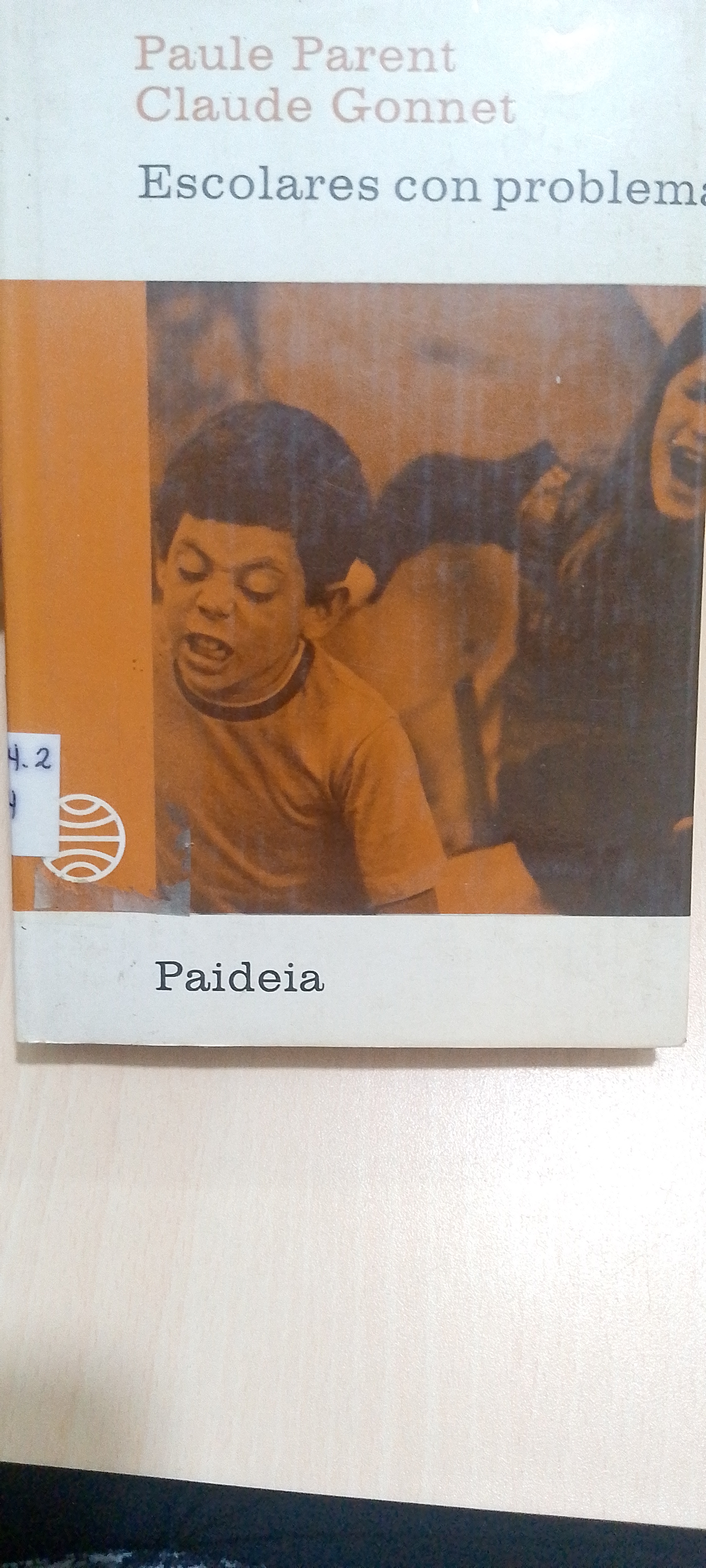 Portada de Escolares con problemas