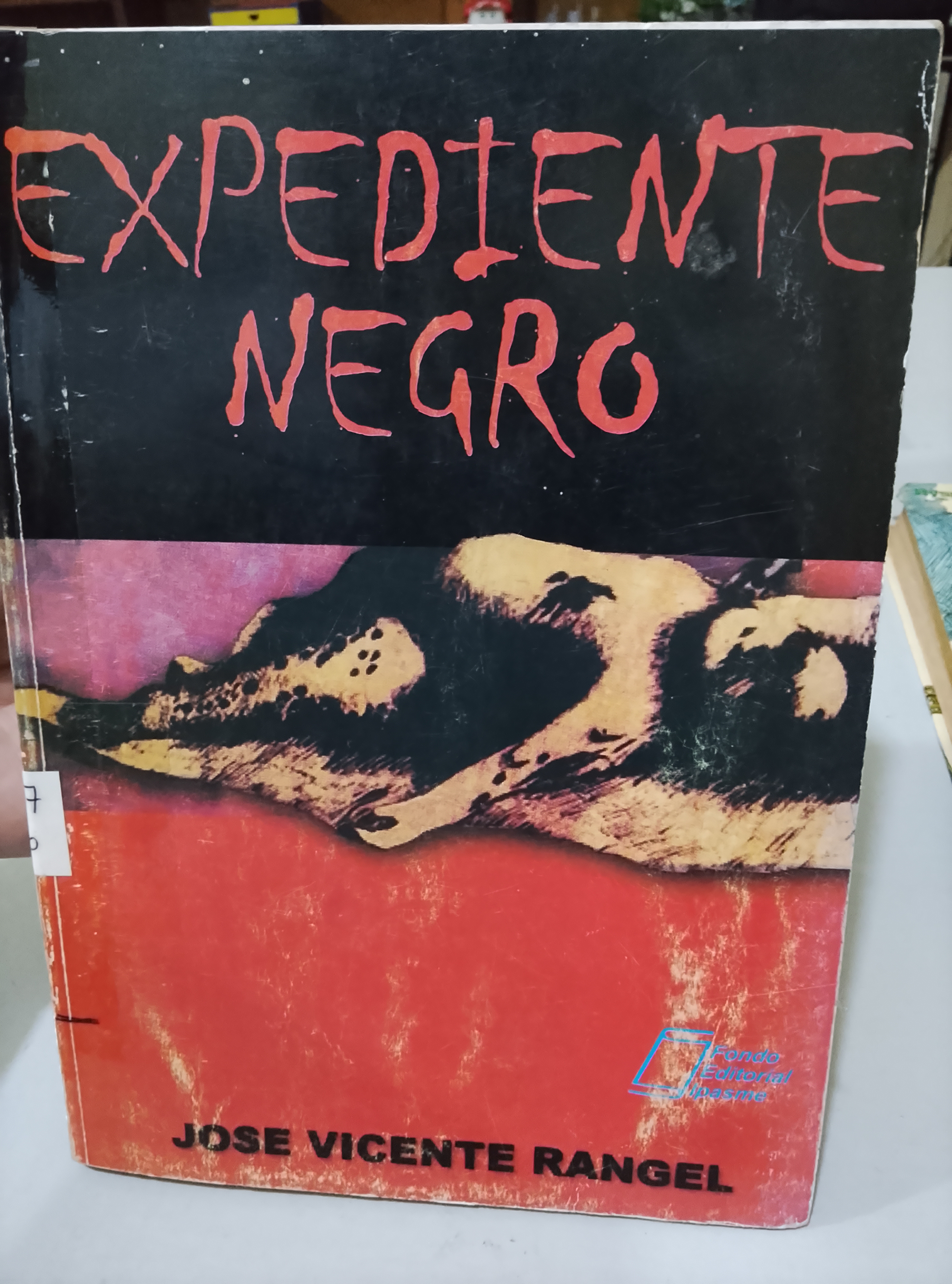 Portada de Expediente negro