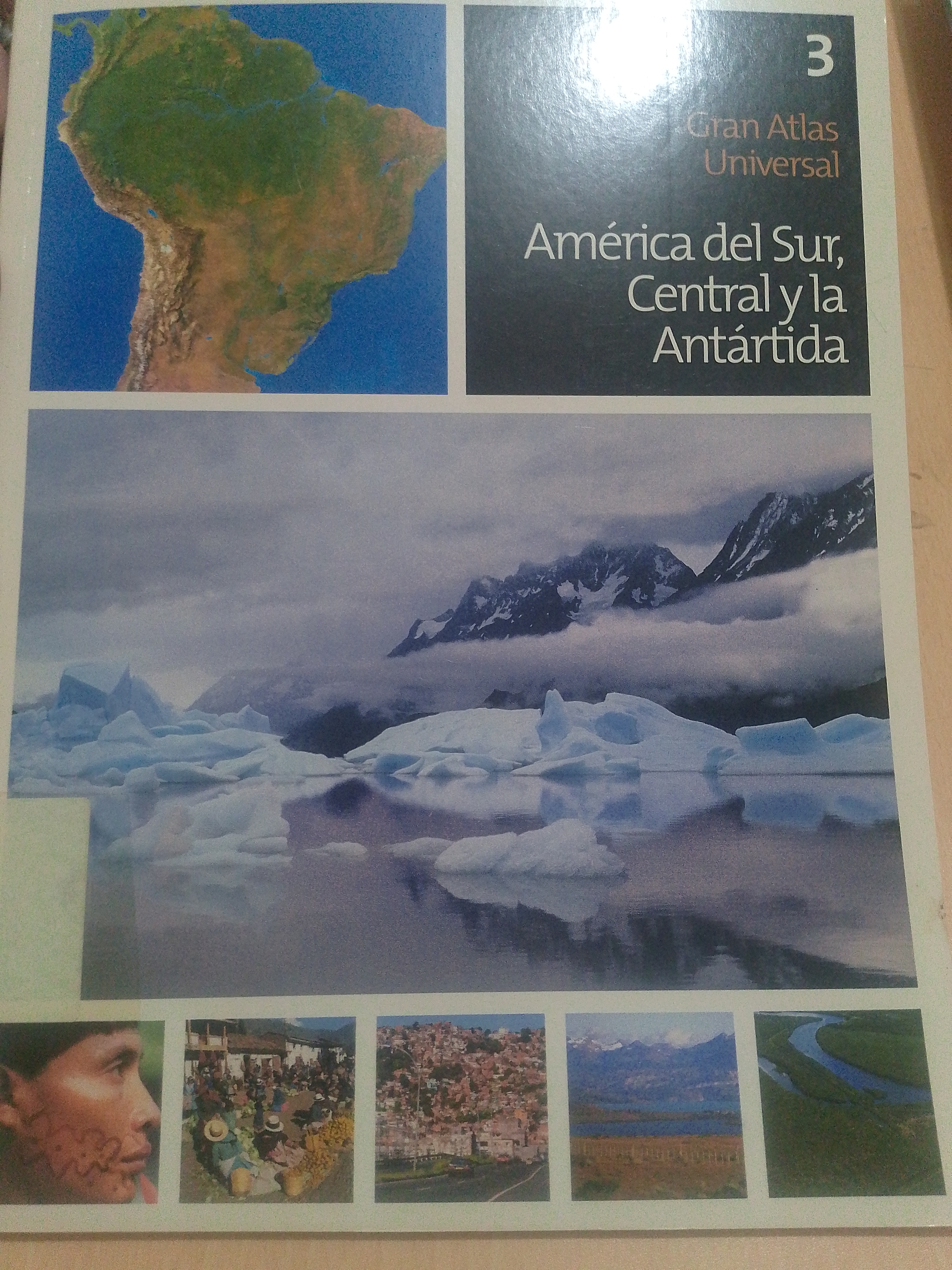 Portada de Gran Atlas Universal.  América del Sur, Central y la Antártida