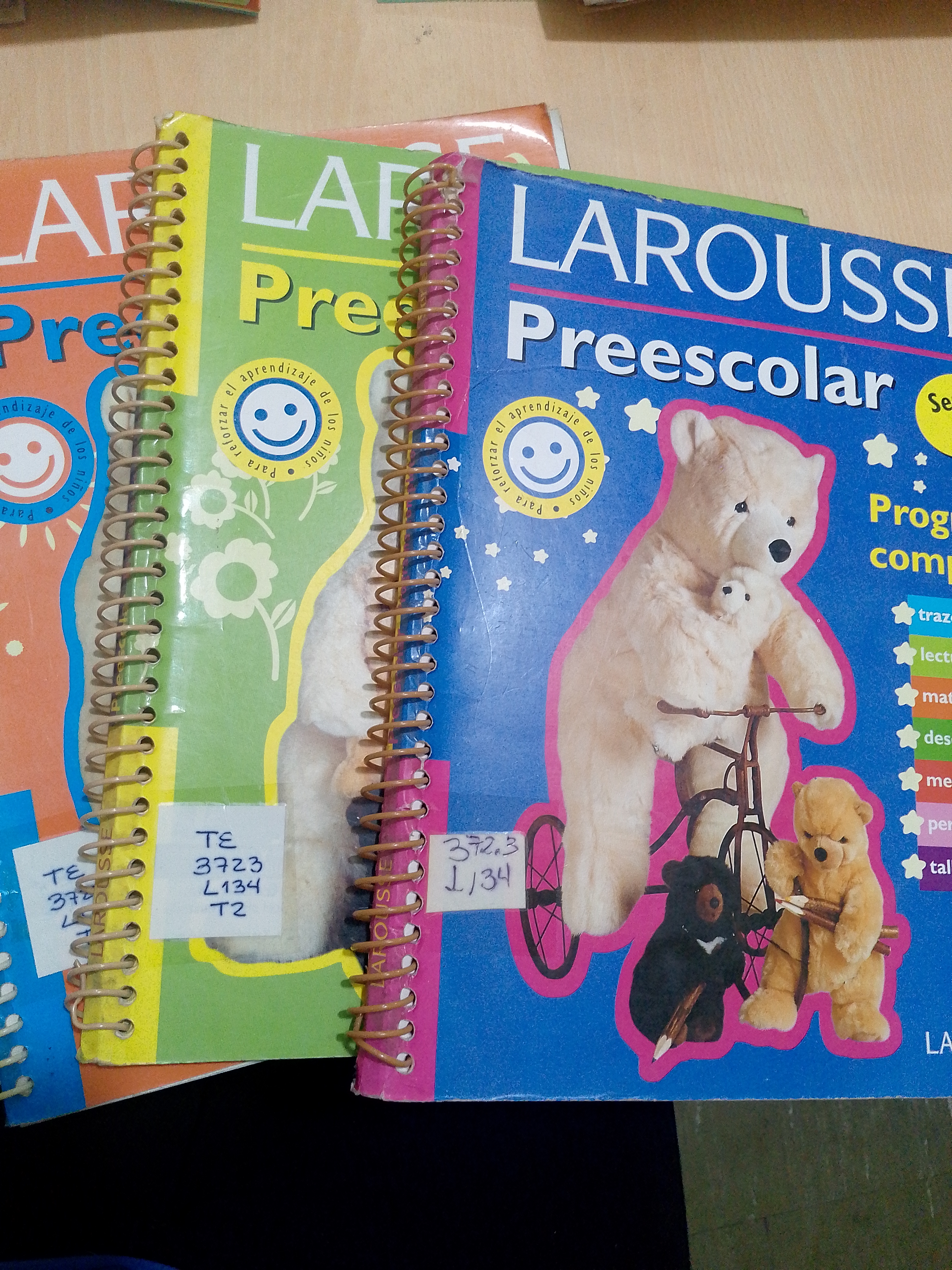 Portada de Laurosse de los Padres.  Embarazo, nacimiento, cuidados y educación