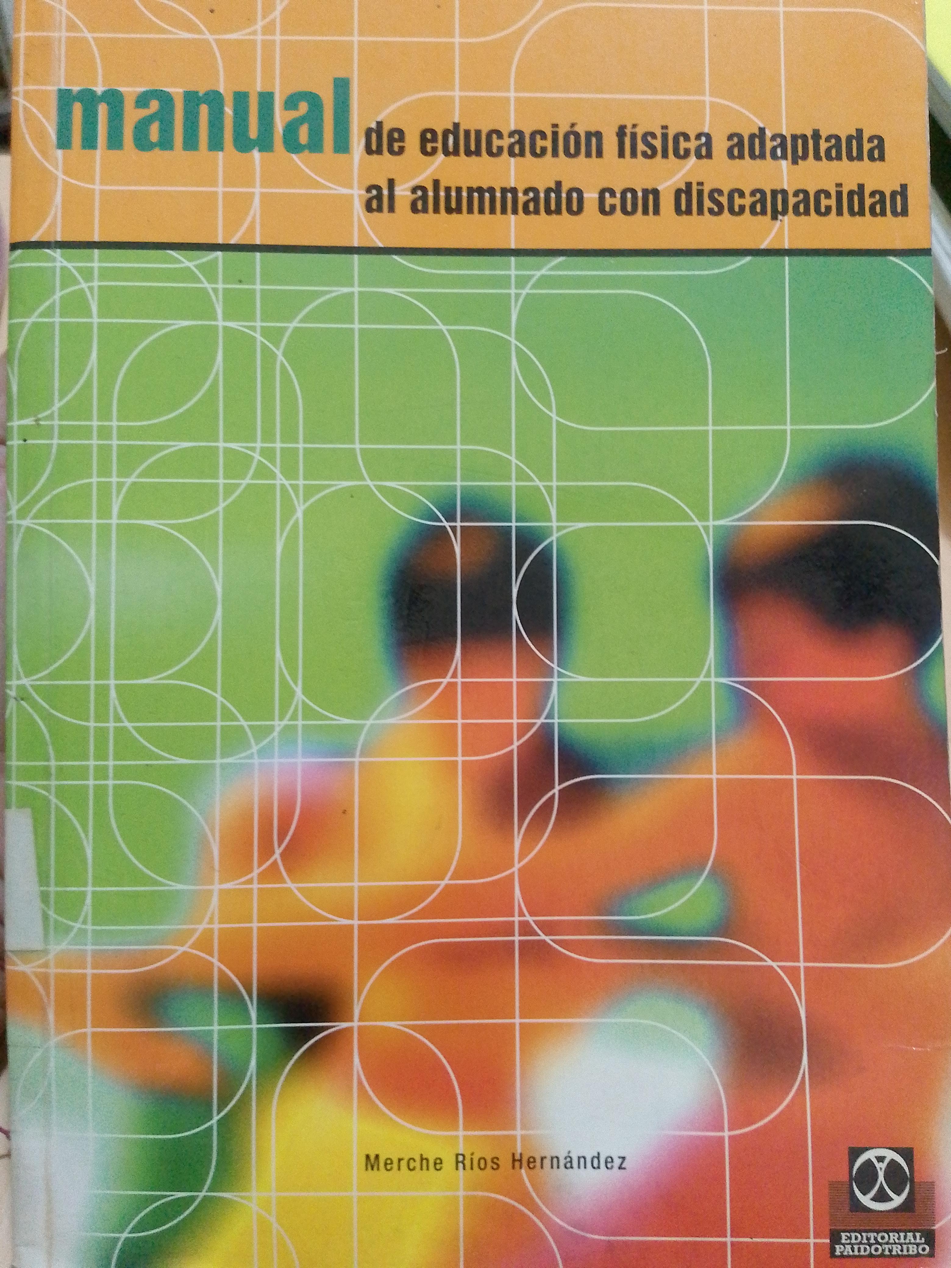 Portada de Manual de Educación Física adaptada al alumnado con discapacidad