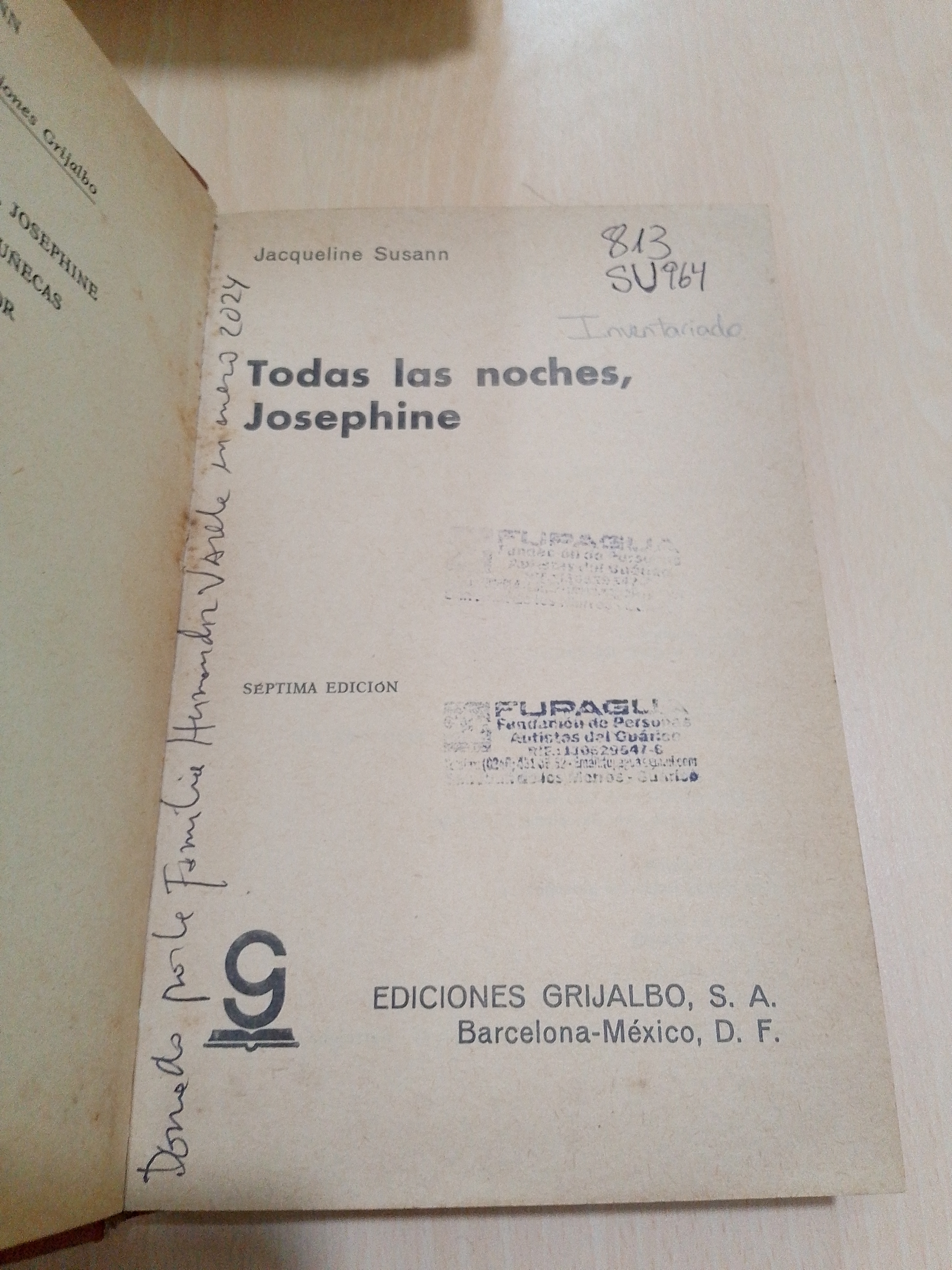 Portada de Todas las noches, Josephine